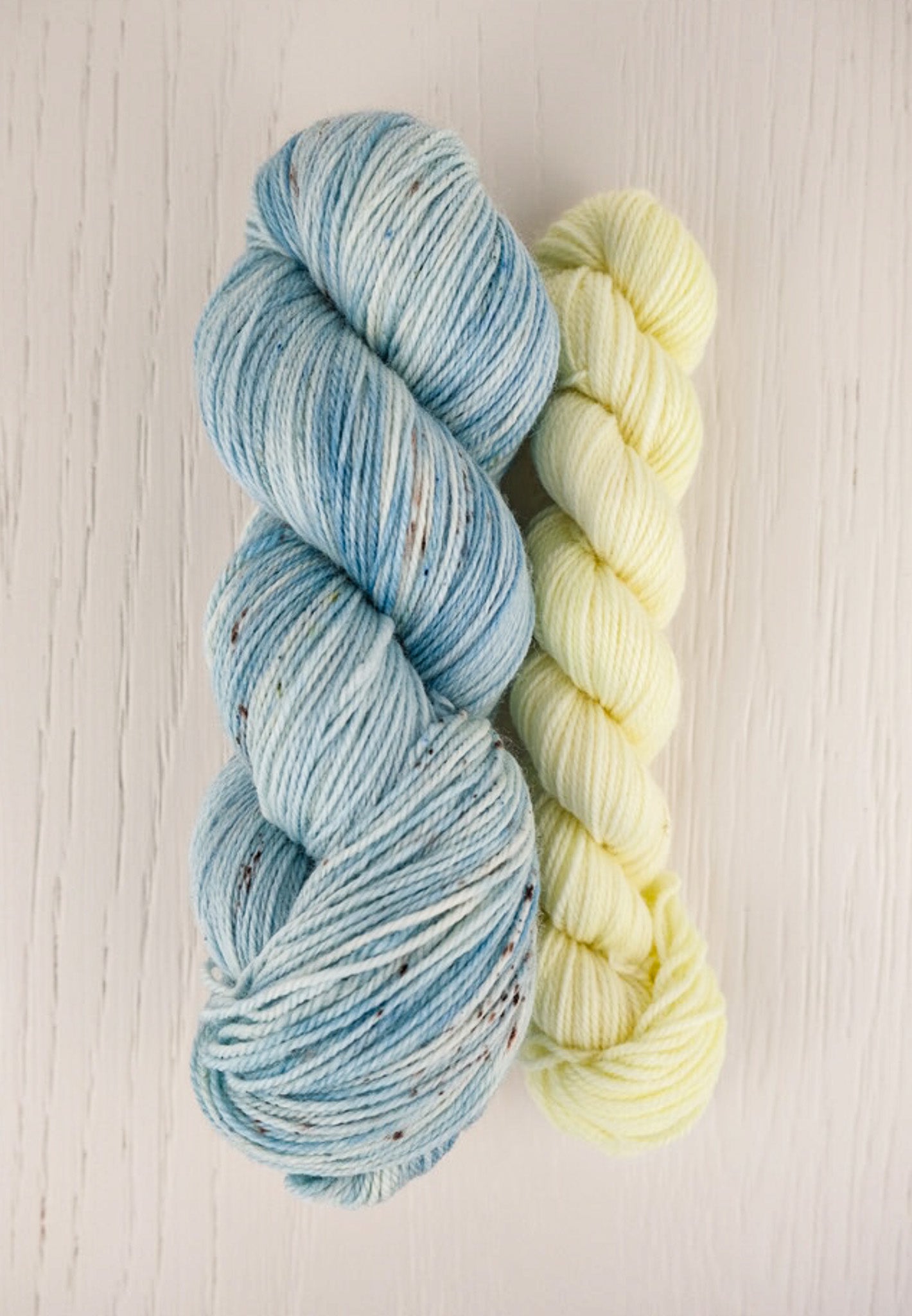 Patio's Calling - Day Lily Sock Set